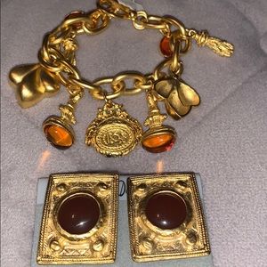 Bracelet and earring set